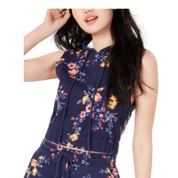 Material Girl Juniors Medium Cropped Hoodie Dark Floral - Picture 4 of 6